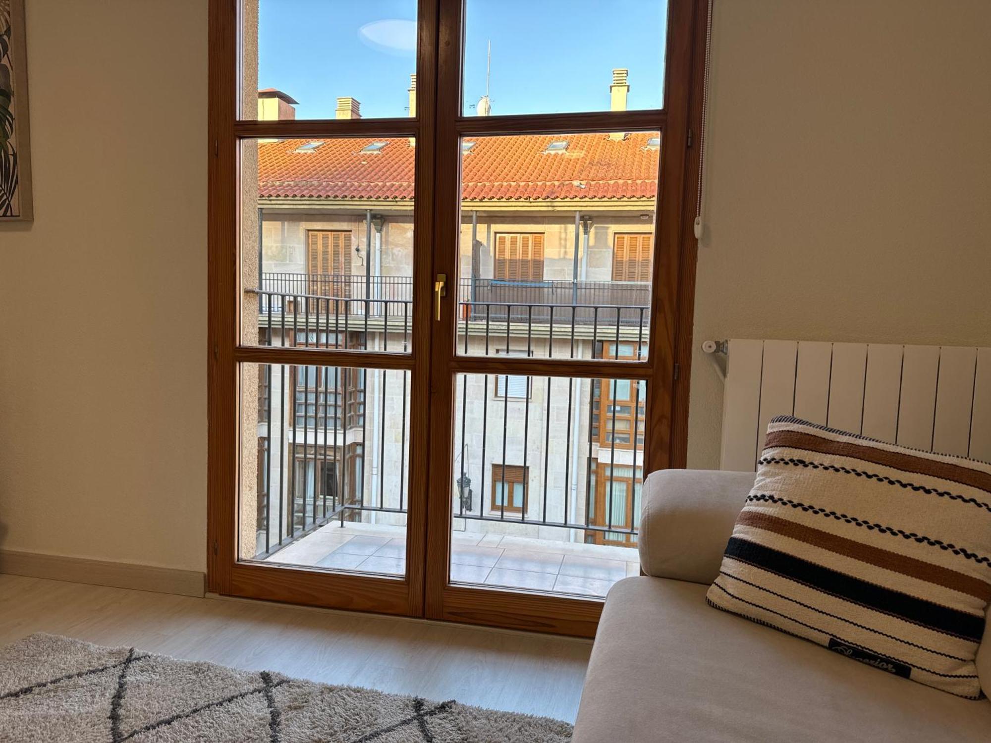 Apartamento Recien Reformado En Ескарай Екстериор снимка