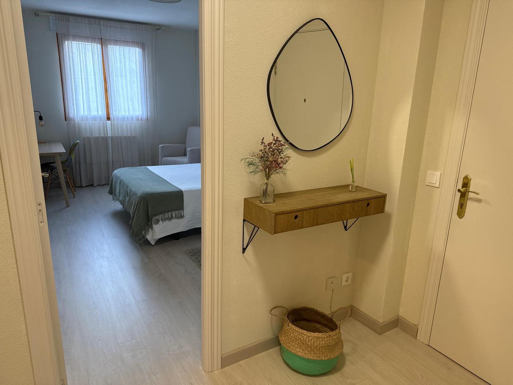 Apartamento Recien Reformado En Ескарай Екстериор снимка