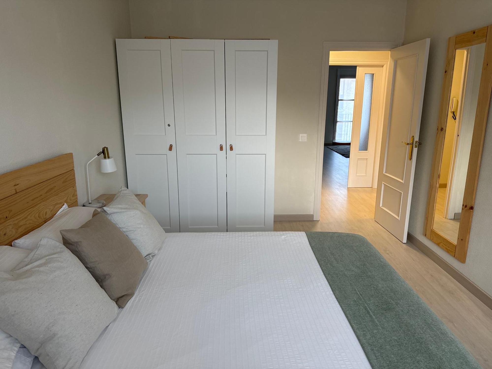 Apartamento Recien Reformado En Ескарай Екстериор снимка